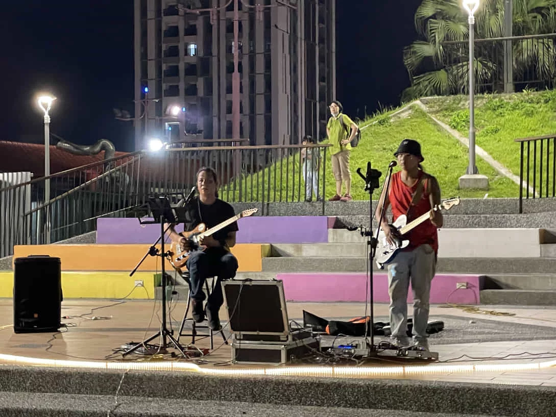 東大門夜市 - 街頭藝人