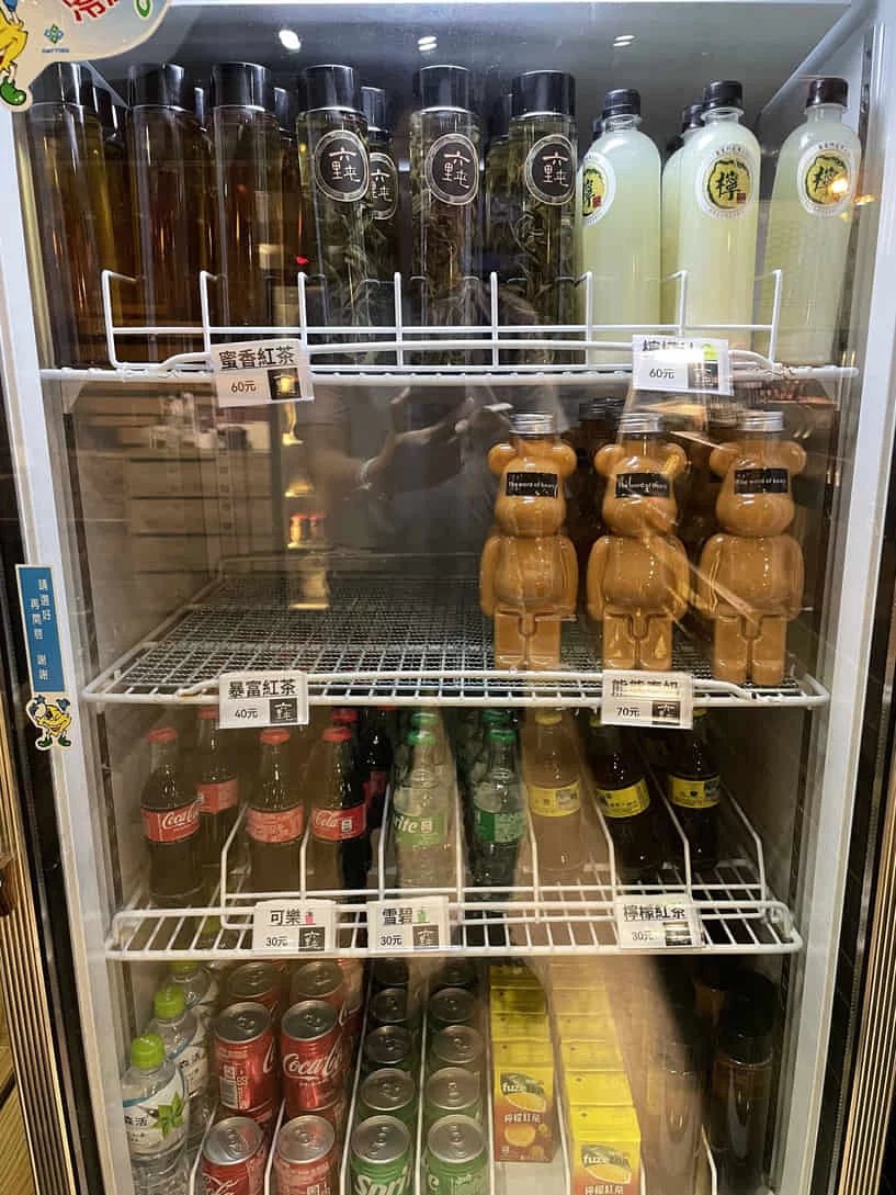 六里屯麵食專家 - 飲料
