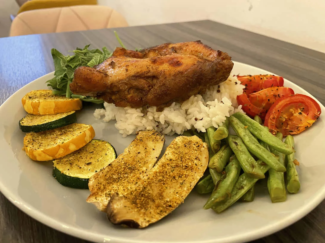 溫度手作食堂 - 招牌雞腿飯